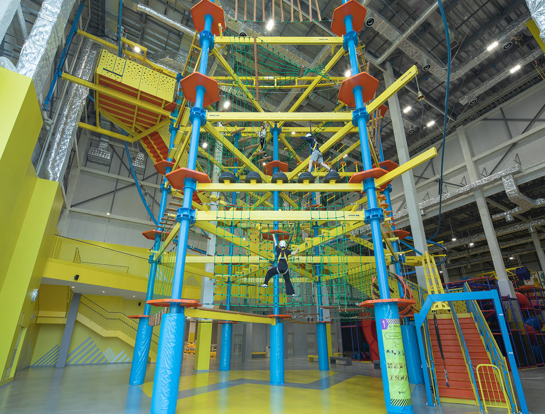 商業綜合體室內探險塔叢